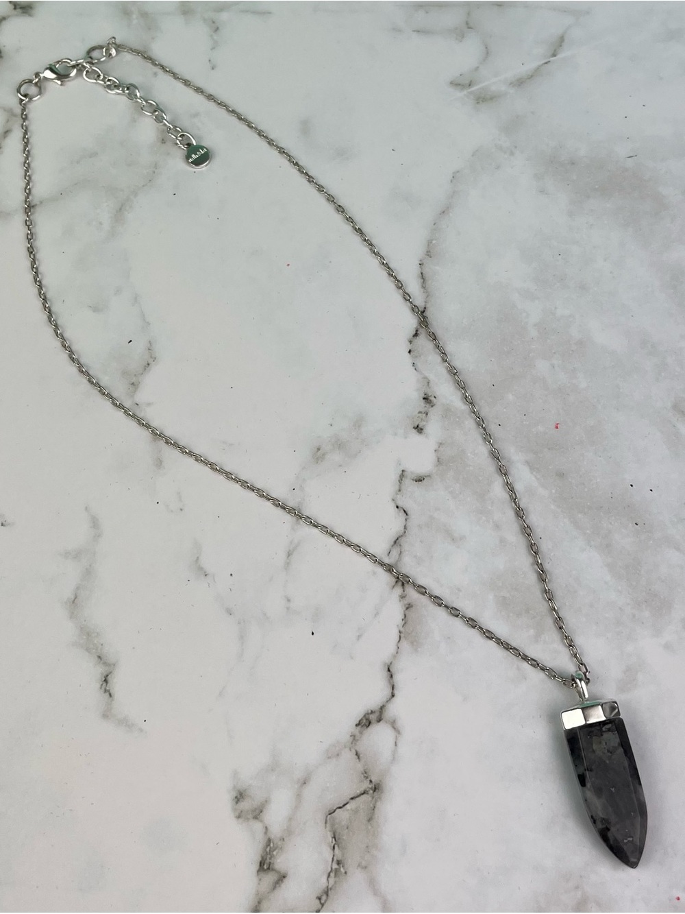 Stella & Dot Natural Labradorite Point Pendant Necklace Silver Tone - Picture 3 of 5